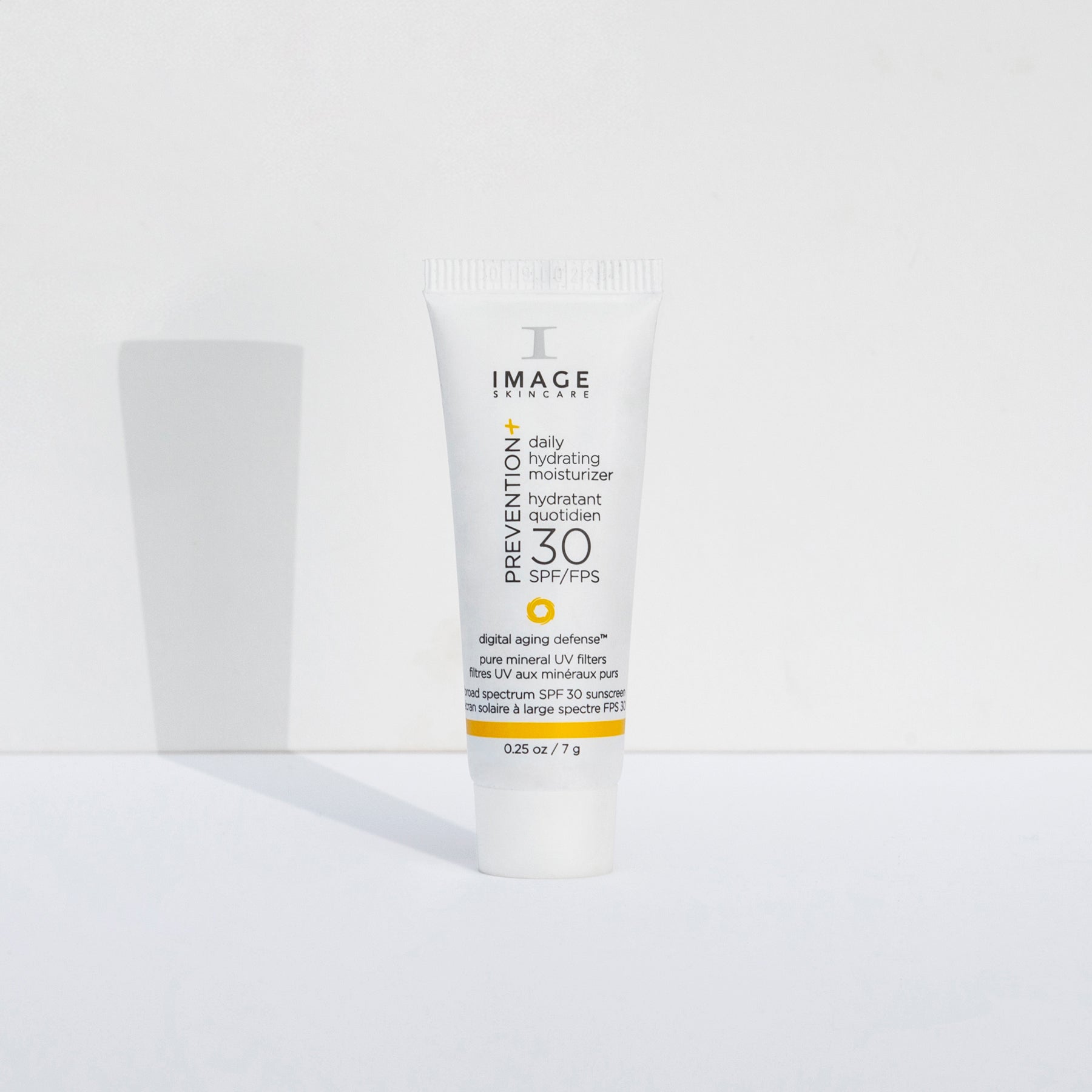 » PREVENTION+ daily hydrating moisturizer SPF 30 sample (50% off)