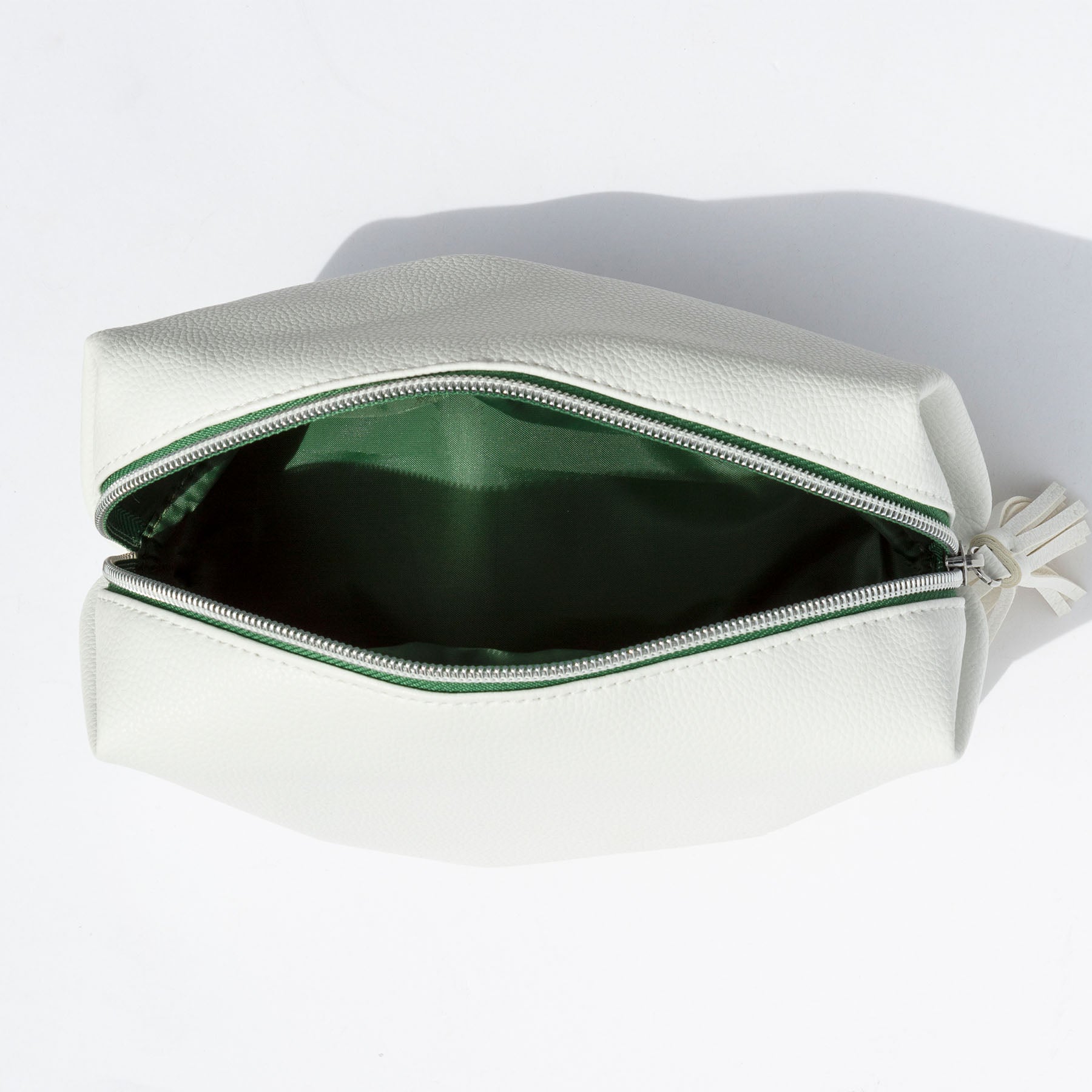 White Leatherette Beauty Bag