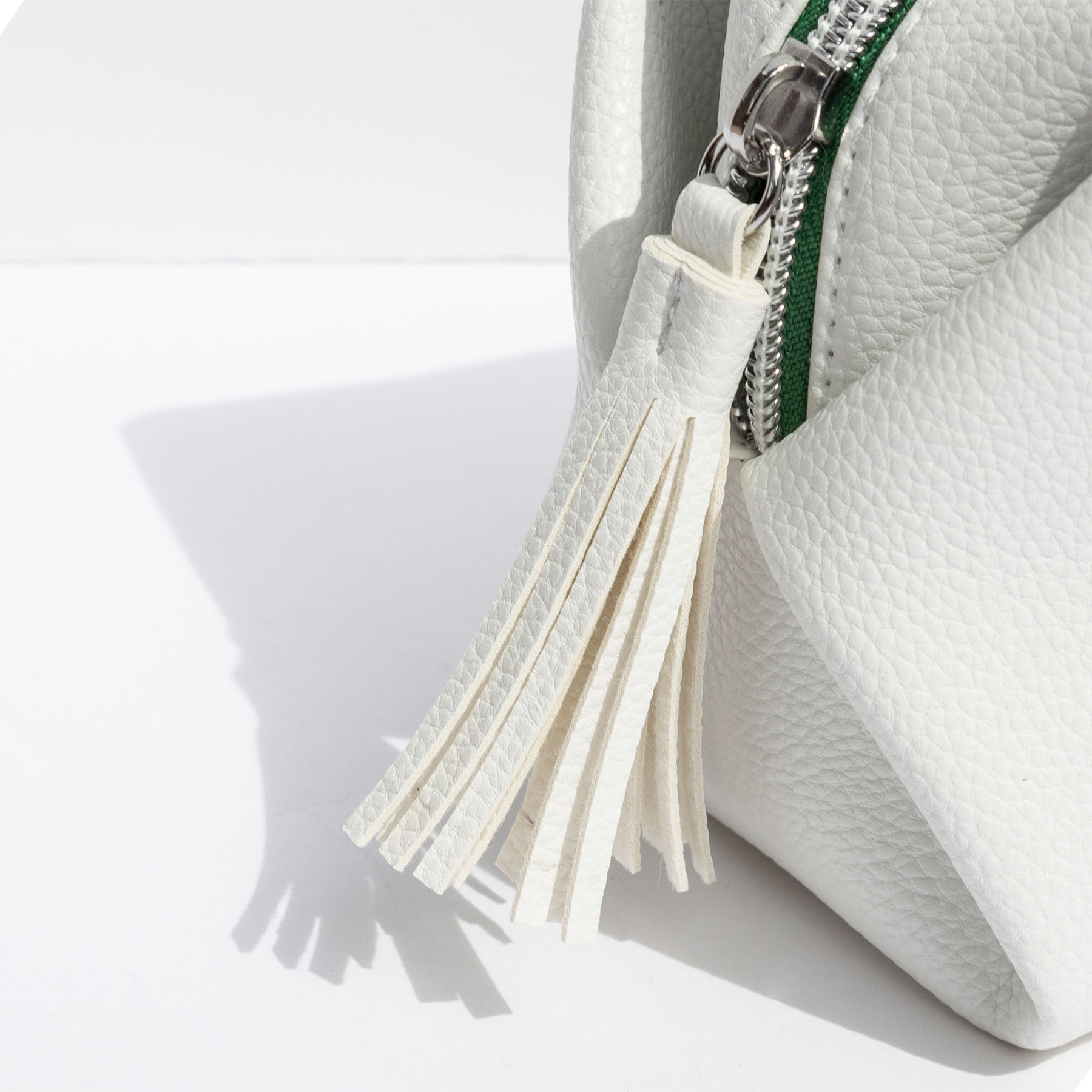 White Leatherette Beauty Bag